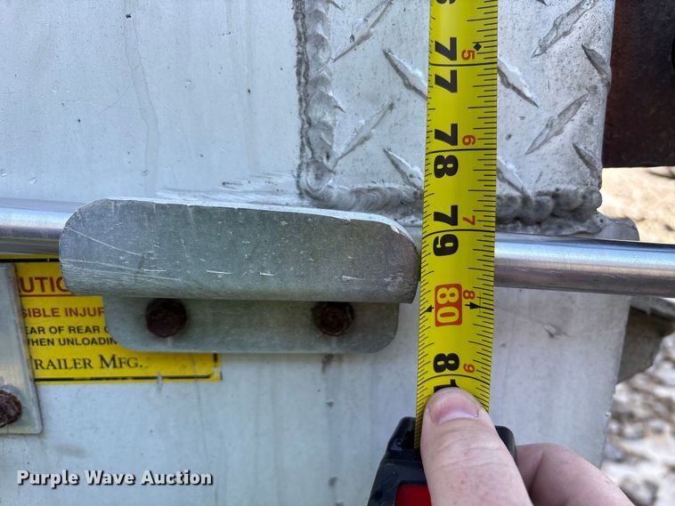 image for item YA2090 2000 Mac Mac Trailer Manufacturing end dump trailer