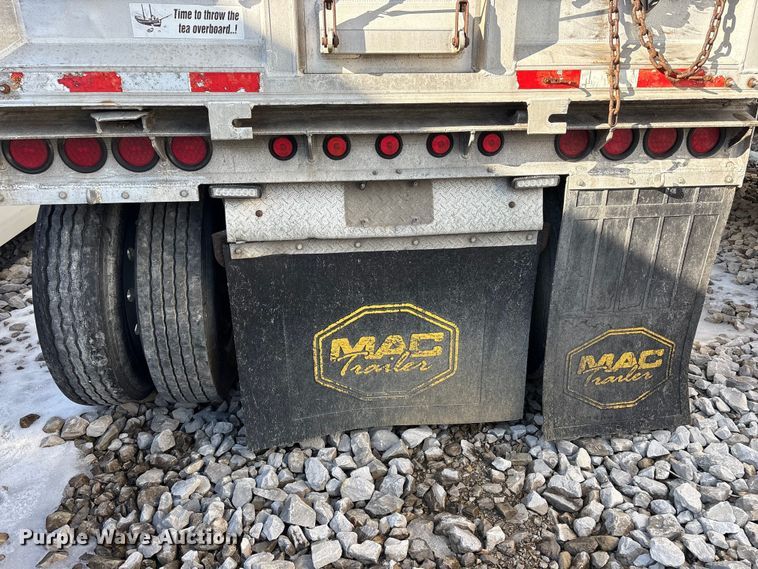 image for item YA2090 2000 Mac Mac Trailer Manufacturing end dump trailer