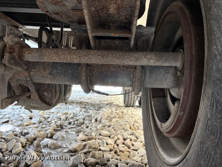 image for item YA2090 2000 Mac Mac Trailer Manufacturing end dump trailer