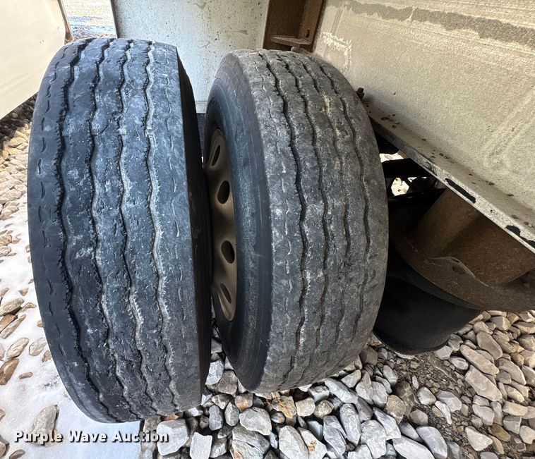 image for item YA2090 2000 Mac Mac Trailer Manufacturing end dump trailer