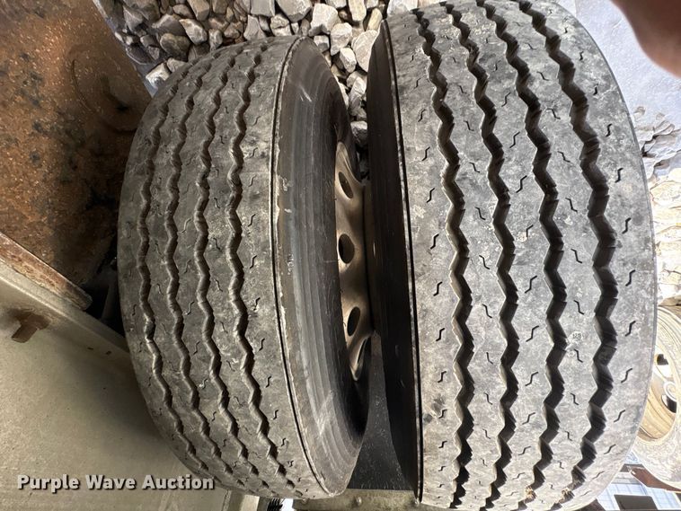 image for item YA2090 2000 Mac Mac Trailer Manufacturing end dump trailer