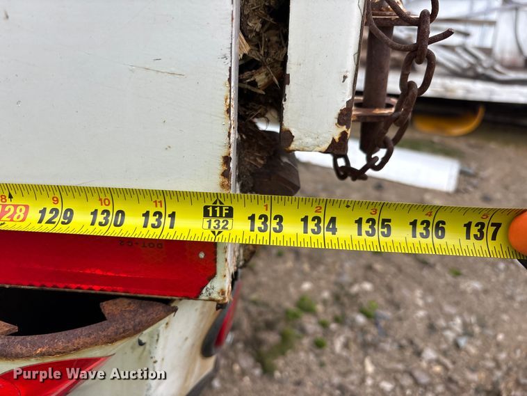 image for item YA2132 2016 Ford F550 Super Duty Crew Cab chipper truck