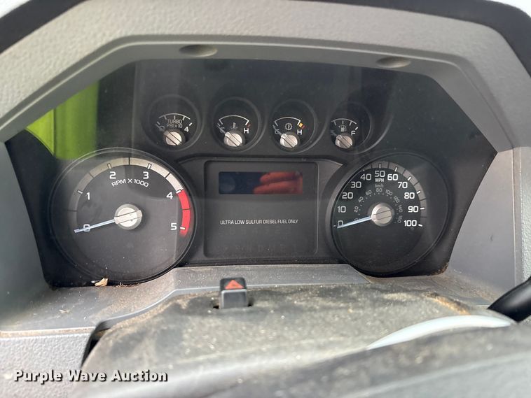 image for item YA2132 2016 Ford F550 Super Duty Crew Cab chipper truck