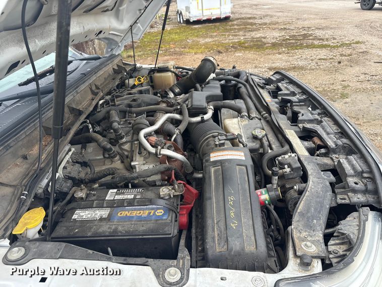 image for item YA2132 2016 Ford F550 Super Duty Crew Cab chipper truck