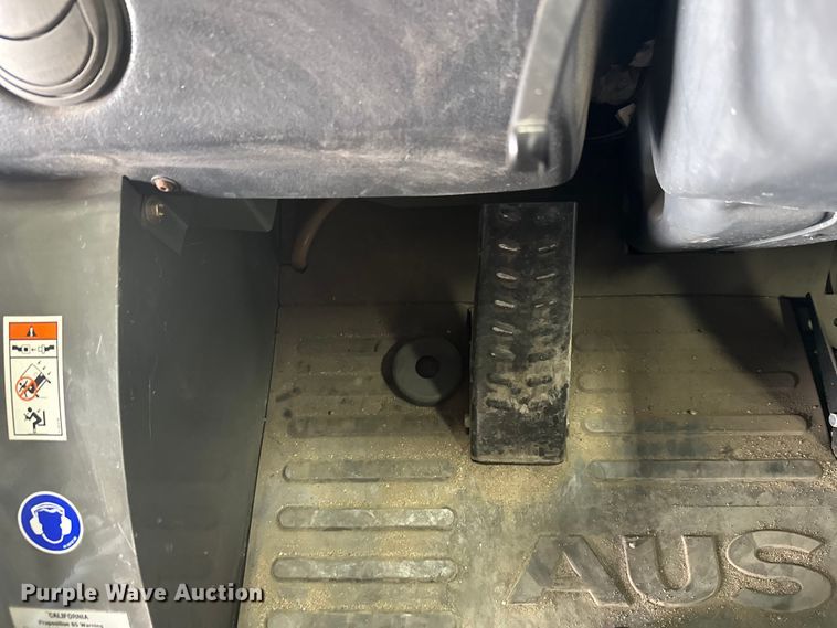 image for item YA2517 2018 Ausa C350H X4 forklift