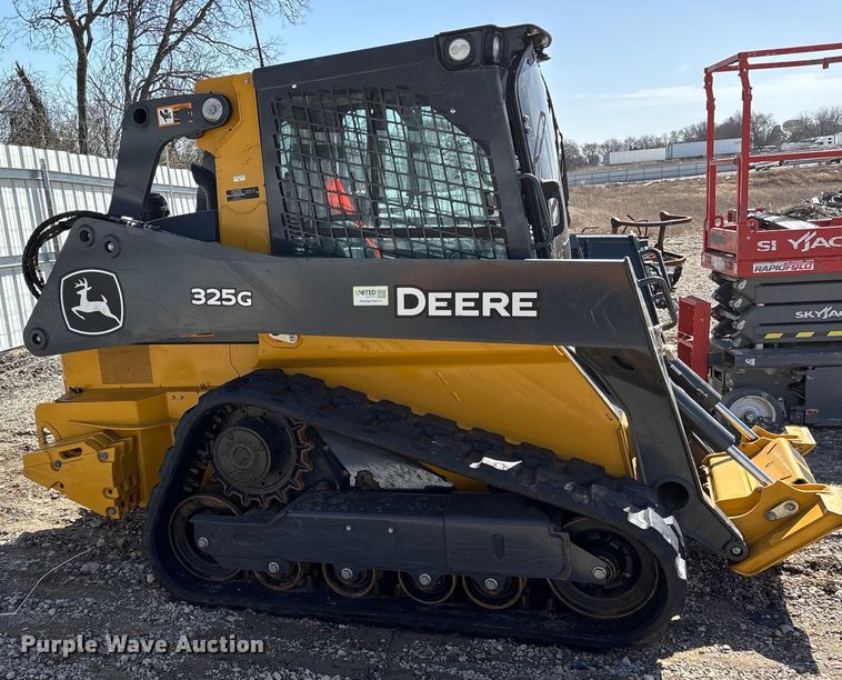 image for item YA2579 2025 John Deere 335G tracked skid steer loader
