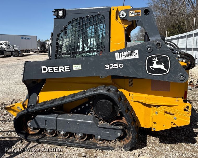 image for item YA2579 2025 John Deere 335G tracked skid steer loader