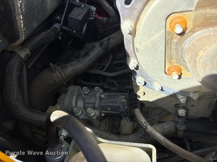 image for item YA2579 2025 John Deere 335G tracked skid steer loader