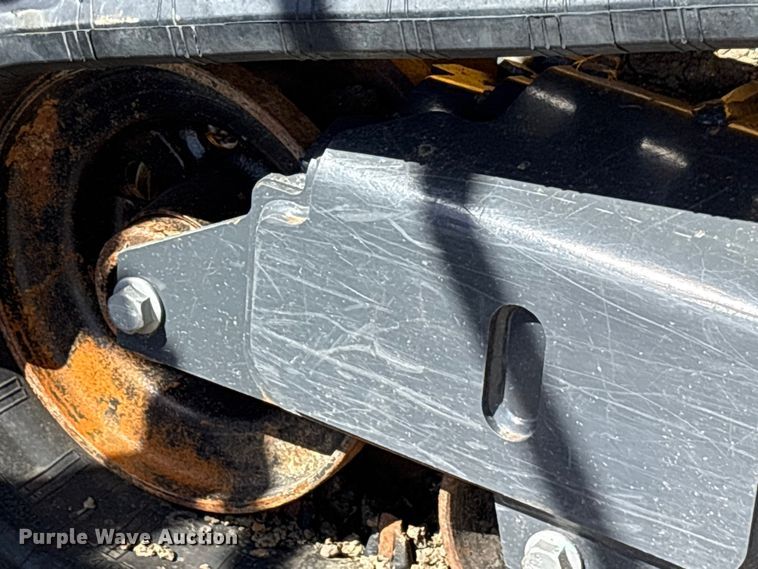 image for item YA2579 2025 John Deere 335G tracked skid steer loader