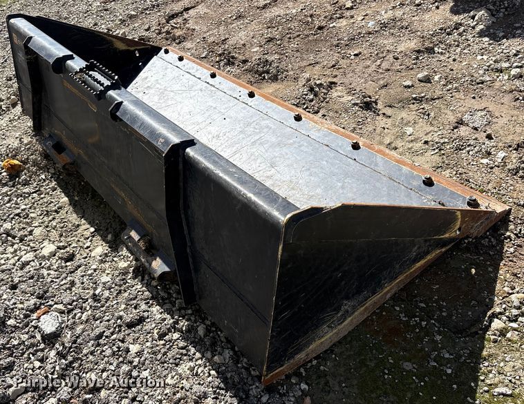 image for item YA2579 2025 John Deere 335G tracked skid steer loader