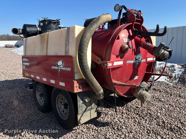 image for item YA2592 2018 Ring-O-Matic 550VX HI CFM vacuum excavator