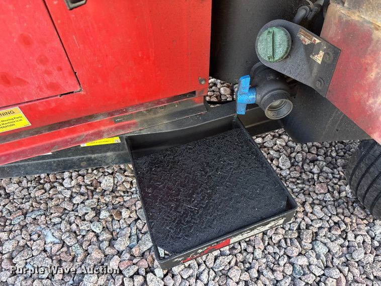 image for item YA2592 2018 Ring-O-Matic 550VX HI CFM vacuum excavator