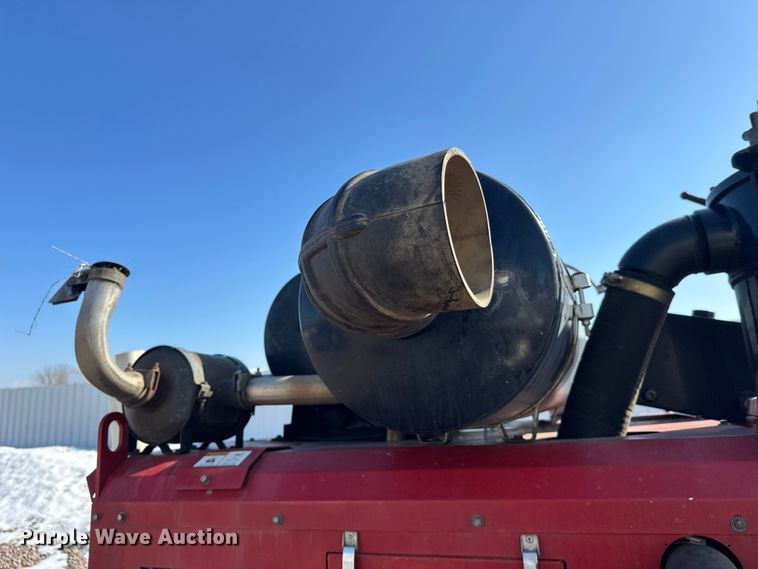 image for item YA2592 2018 Ring-O-Matic 550VX HI CFM vacuum excavator