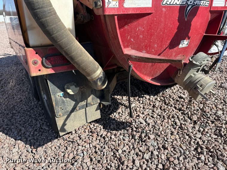 image for item YA2592 2018 Ring-O-Matic 550VX HI CFM vacuum excavator