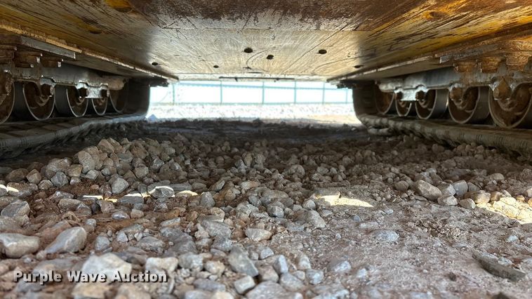 image for item YA2594 2020 John Deere 333G tracked skid steer loader