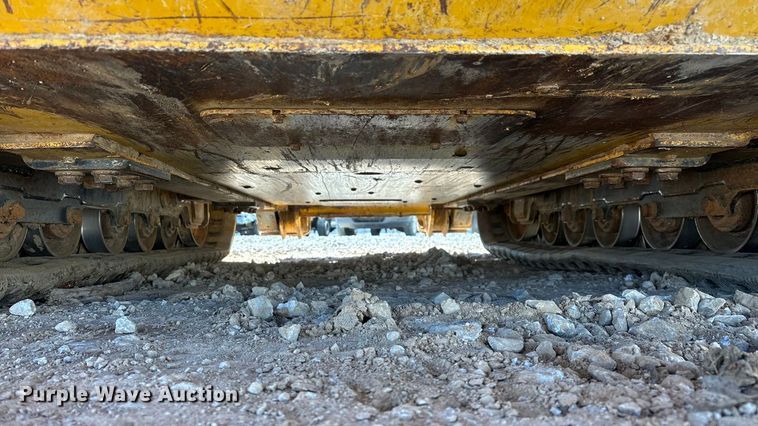 image for item YA2594 2020 John Deere 333G tracked skid steer loader