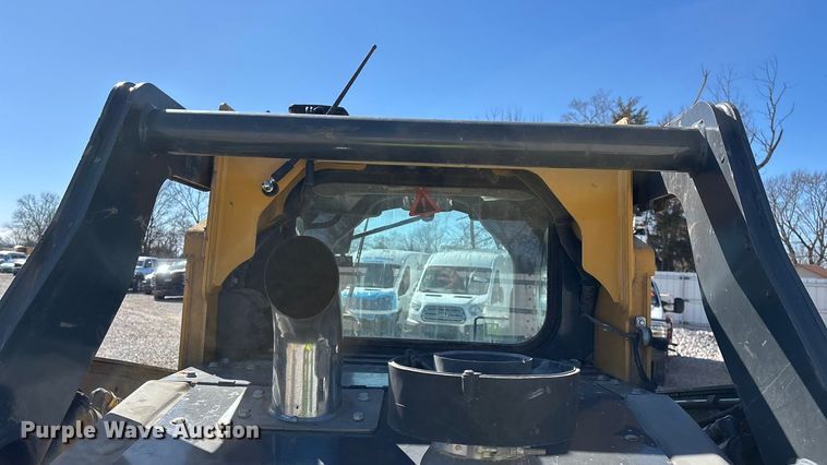 image for item YA2594 2020 John Deere 333G tracked skid steer loader