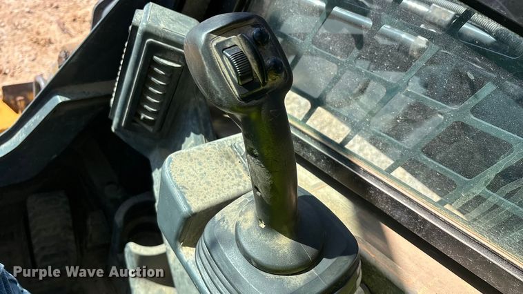 image for item YA2594 2020 John Deere 333G tracked skid steer loader