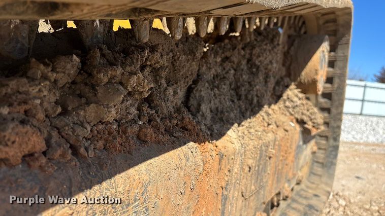 image for item YA2594 2020 John Deere 333G tracked skid steer loader