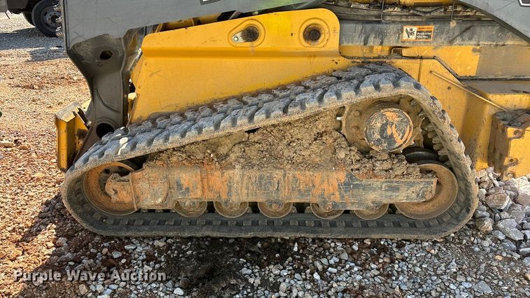 image for item YA2594 2020 John Deere 333G tracked skid steer loader