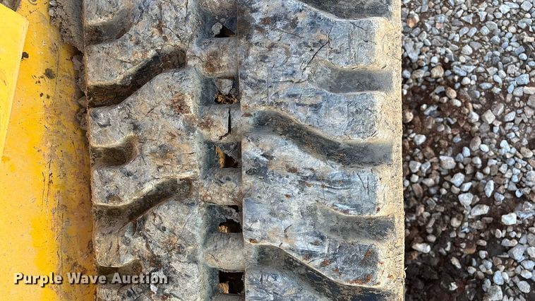 image for item YA2594 2020 John Deere 333G tracked skid steer loader