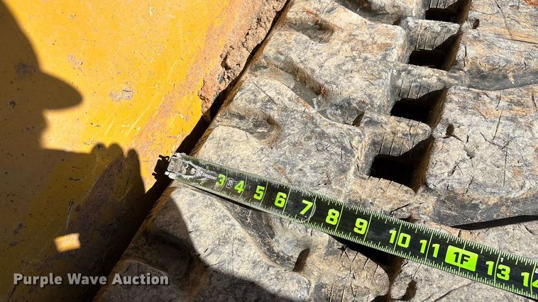 image for item YA2594 2020 John Deere 333G tracked skid steer loader