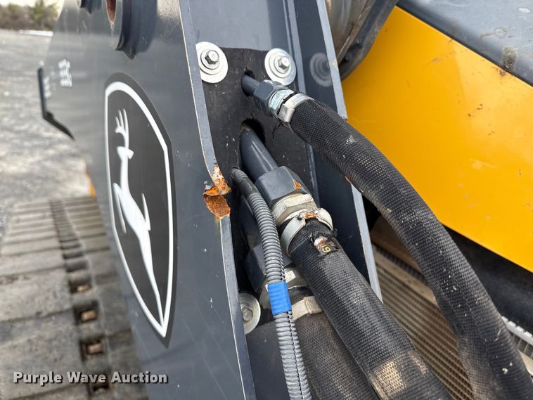 image for item YA2626 2020 John Deere 333G tracked skid steer loader