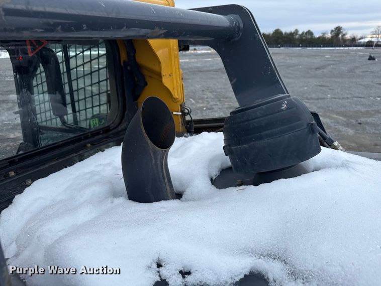 image for item YA2626 2020 John Deere 333G tracked skid steer loader