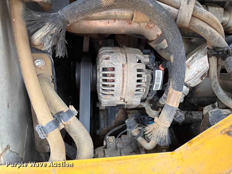 image for item YA2626 2020 John Deere 333G tracked skid steer loader