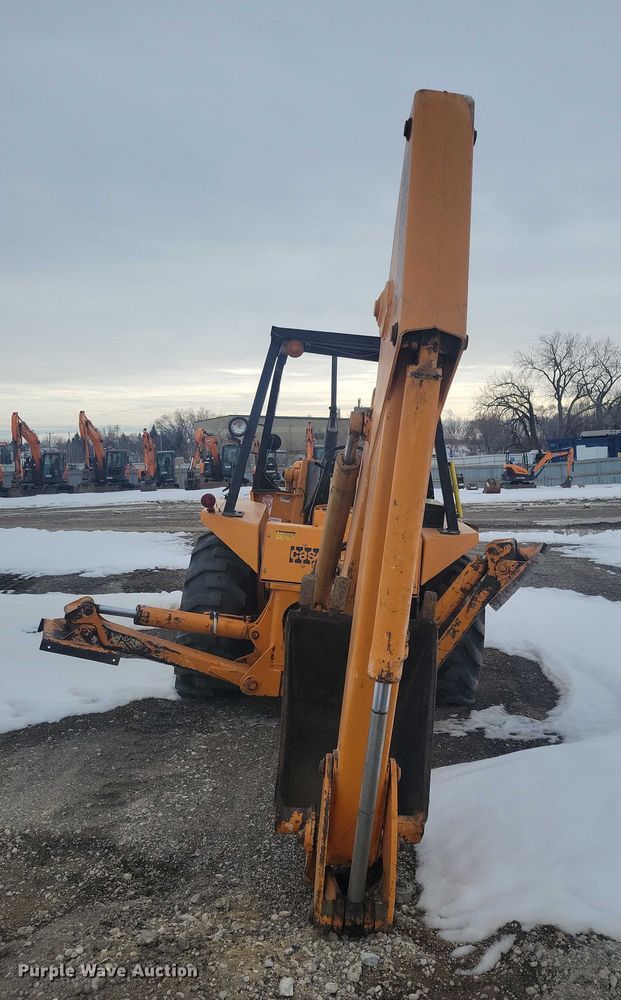 image for item YA2646 1977 Case 580C backhoe