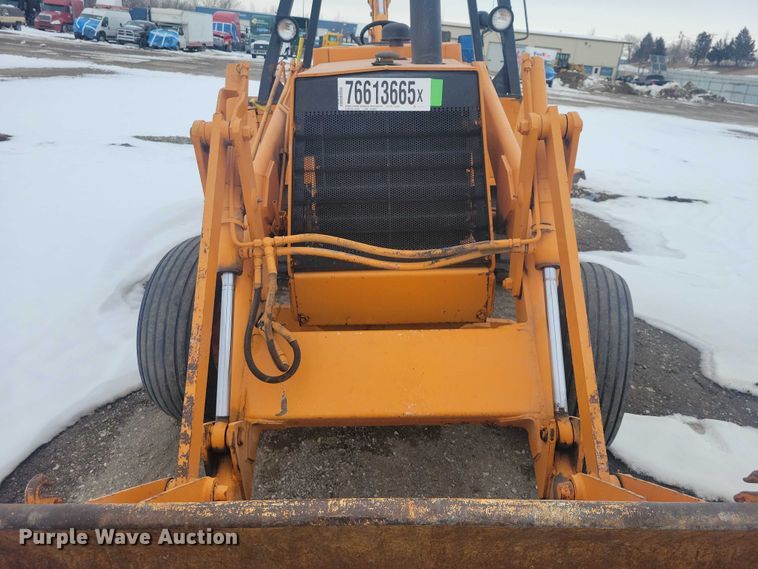 image for item YA2646 1977 Case 580C backhoe