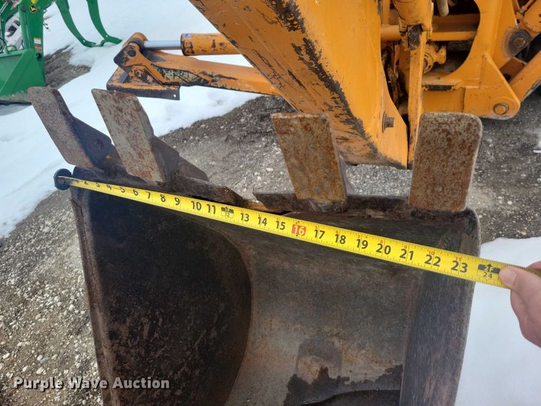 image for item YA2646 1977 Case 580C backhoe