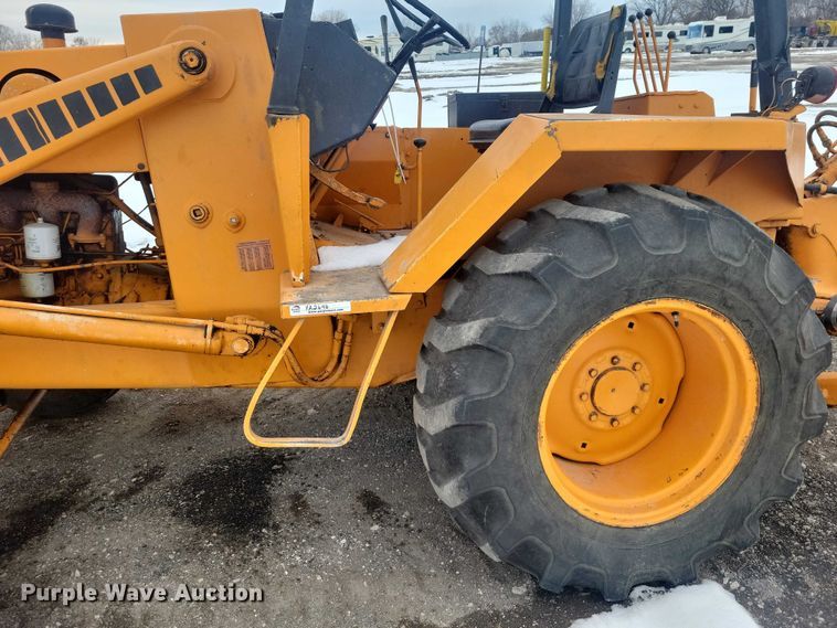 image for item YA2646 1977 Case 580C backhoe