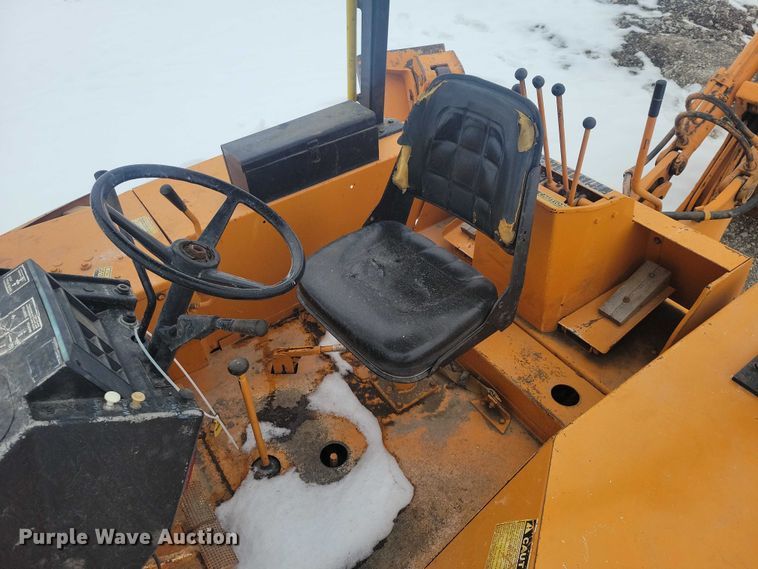 image for item YA2646 1977 Case 580C backhoe
