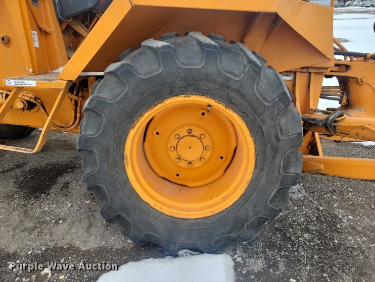 image for item YA2646 1977 Case 580C backhoe