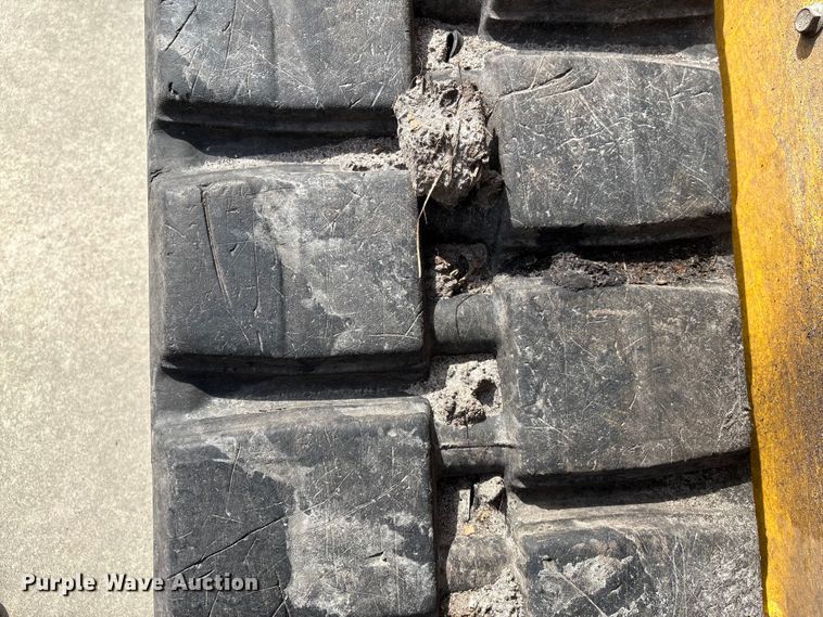 image for item YA2657 2024 New Holland C362 tracked skid steer loader