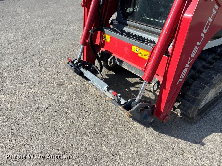 image for item YA2661 Takeuchi TL6R tracked skid steer loader