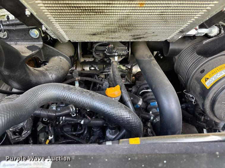 image for item YA2661 Takeuchi TL6R tracked skid steer loader