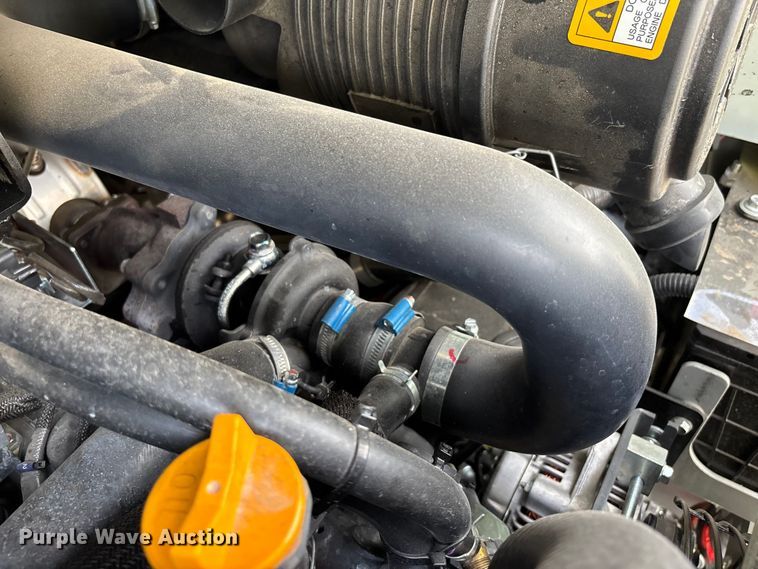 image for item YA2661 Takeuchi TL6R tracked skid steer loader