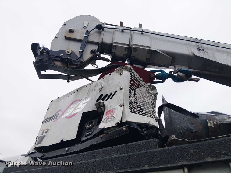 image for item YA2664 2021 Ford F750 Super Duty utility / service truck