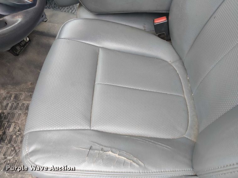 image for item YA2664 2021 Ford F750 Super Duty utility / service truck