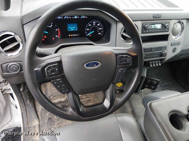 image for item YA2664 2021 Ford F750 Super Duty utility / service truck