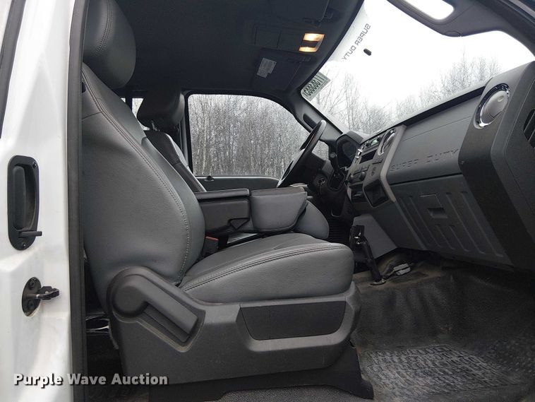 image for item YA2664 2021 Ford F750 Super Duty utility / service truck