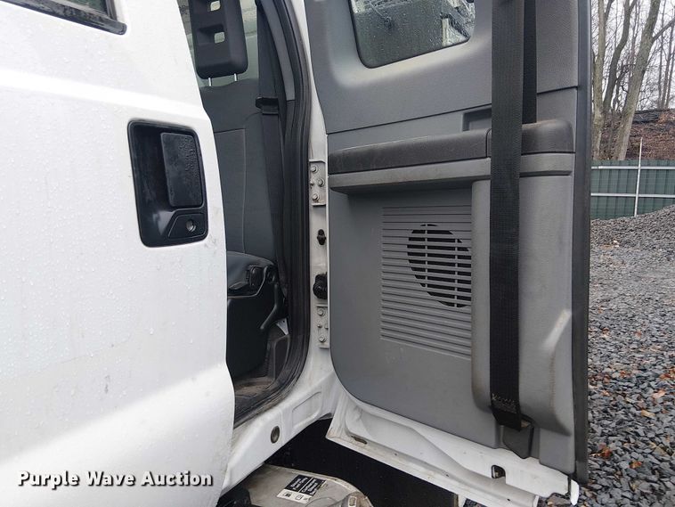 image for item YA2664 2021 Ford F750 Super Duty utility / service truck