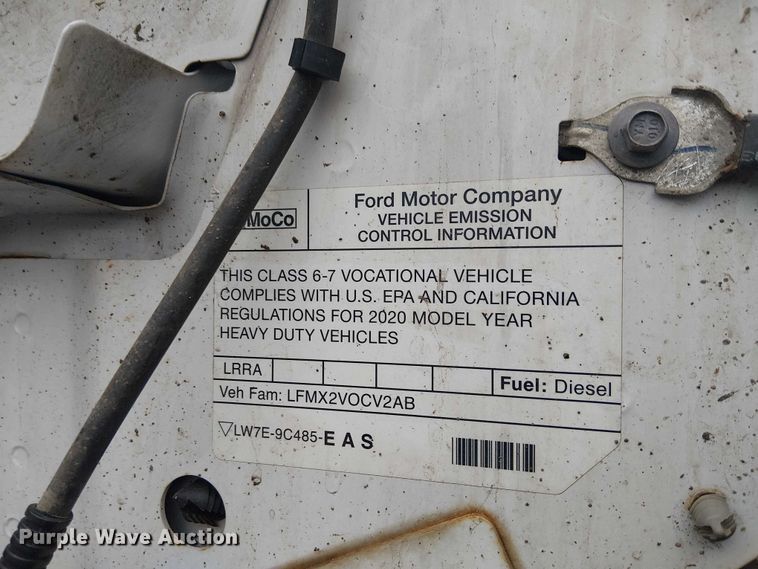 image for item YA2664 2021 Ford F750 Super Duty utility / service truck