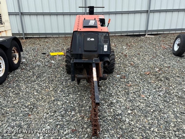 image for item YA2702 2015 Ditch Witch 410SX trencher