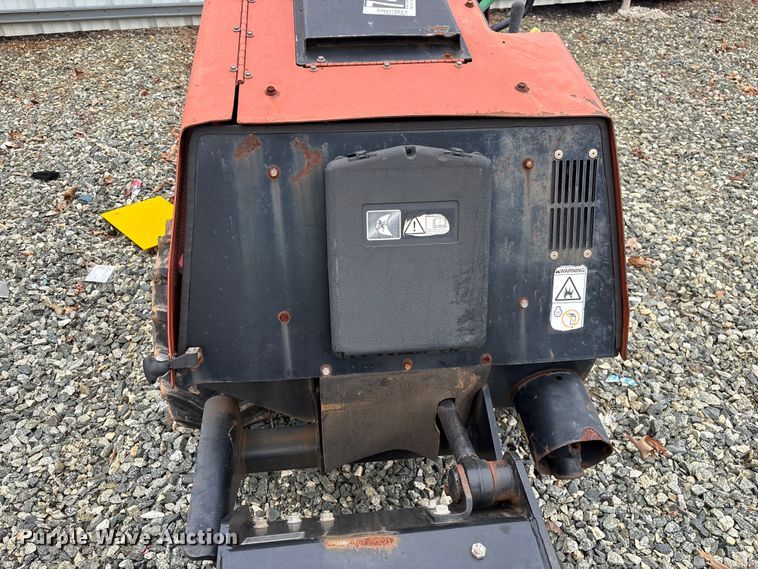 image for item YA2702 2015 Ditch Witch 410SX trencher