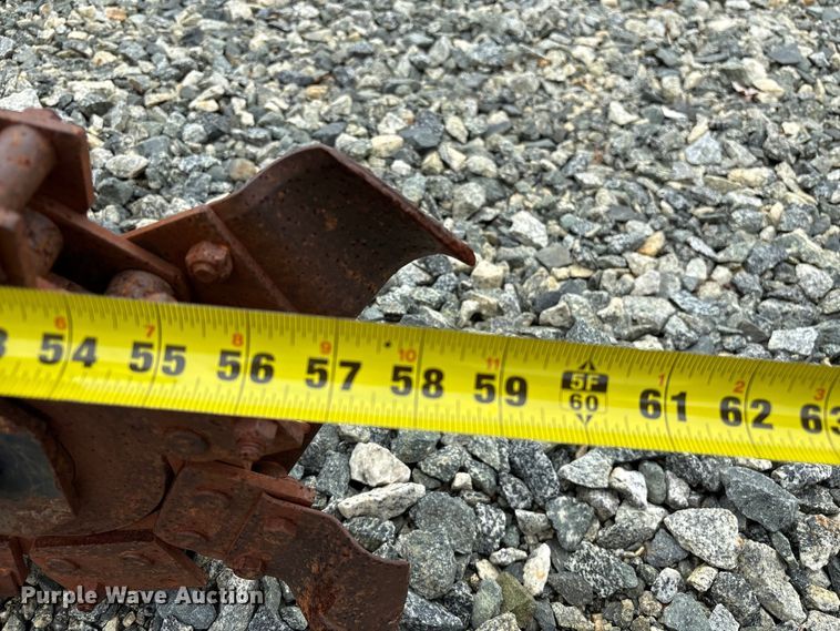 image for item YA2702 2015 Ditch Witch 410SX trencher