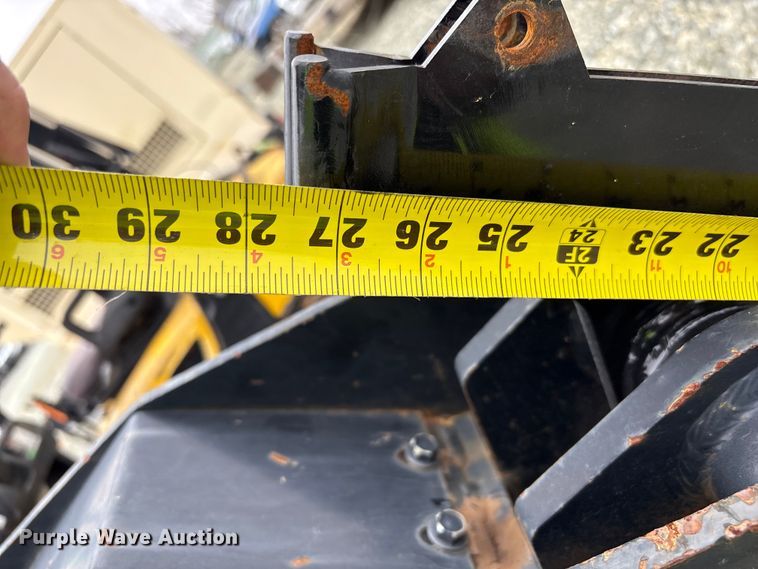 image for item YA2702 2015 Ditch Witch 410SX trencher