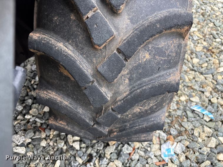 image for item YA2702 2015 Ditch Witch 410SX trencher